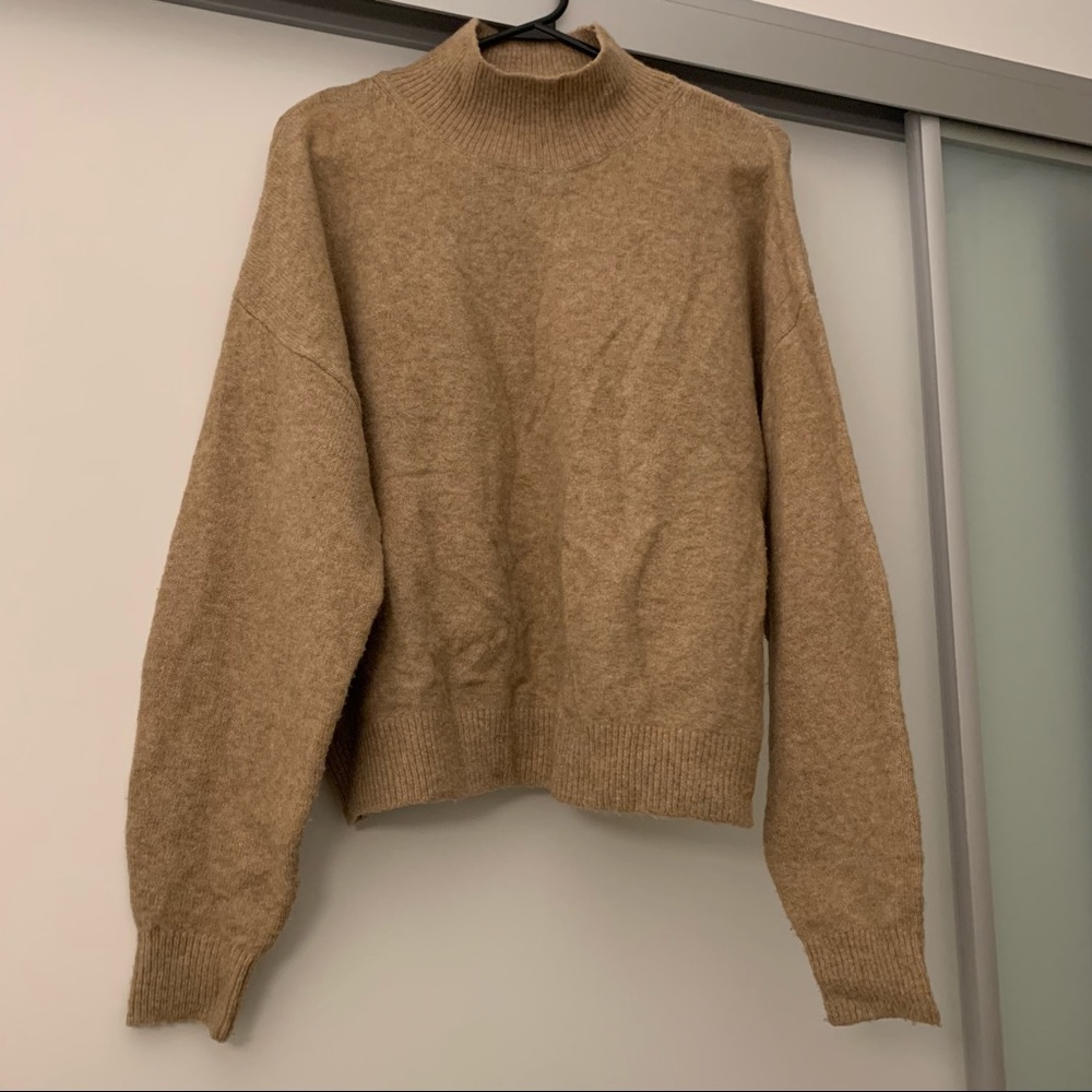 H&M SWEATER